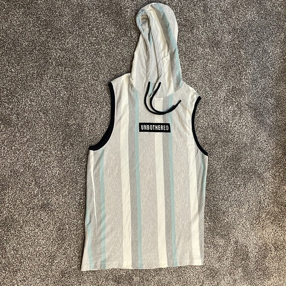 Vox Populi Sleevless "Unbothered" Hoodie in Sz - X-Large - Picture 9 of 11